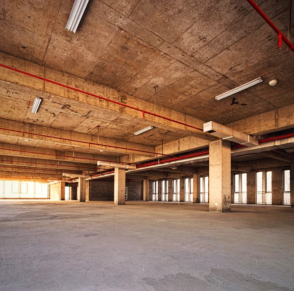 Interior of empty warehouse — Stock Photo, Image