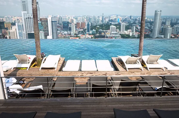 Piscina Infinity di Marina Bay Sands — Foto Stock