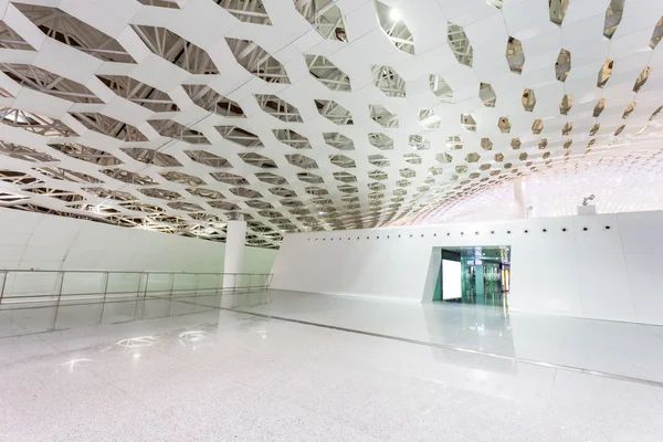 International airport building interior — Stock Photo, Image