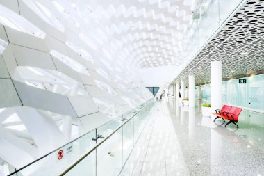 alışveriş merkezinde modern bekleme odası