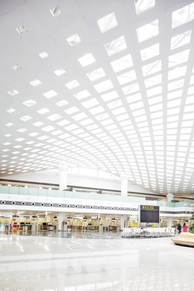 Interior del centro comercial —  Fotos de Stock