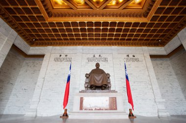 chiang kai-shek büyük bronz heykeli