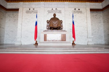 chiang kai-shek büyük bronz heykeli