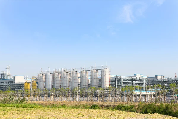 Indústria petroquímica fábrica — Fotografia de Stock