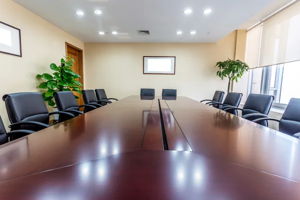 Zakelijke bijeenkomst kamer in office — Stockfoto