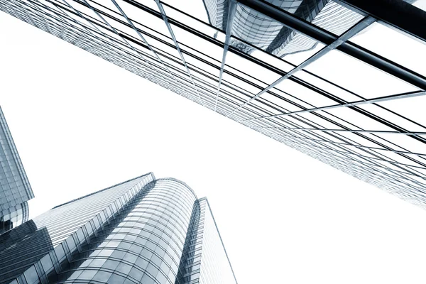 Moderní skleněné siluety mrakodrapů ve městě — Stock fotografie
