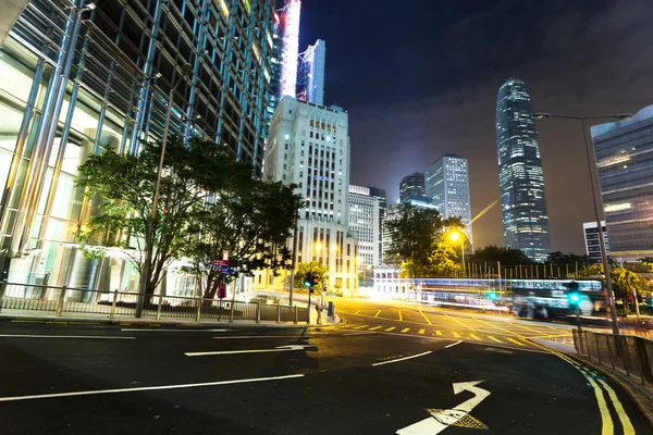 Trafik genom centrala Hongkong — Stockfoto