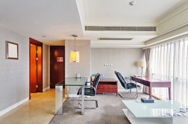 otel odasında lüks 