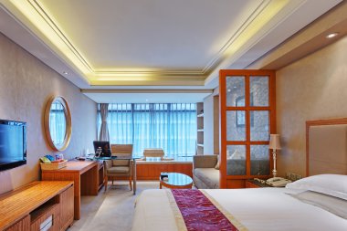 otel odasında lüks 