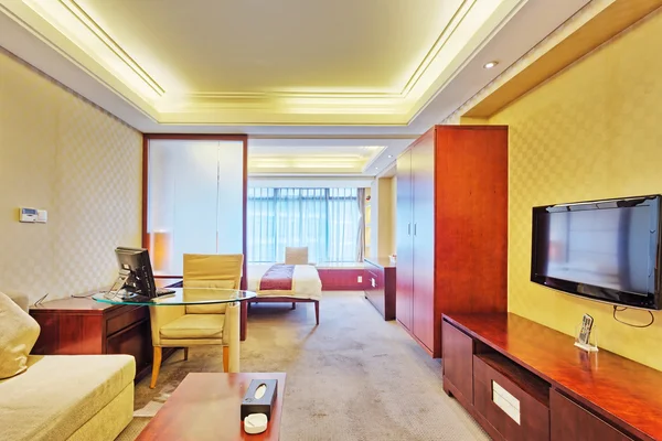 Luxury bedroom in hotel — Stock Photo, Image