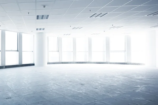 Sala del moderno edificio per uffici — Foto Stock