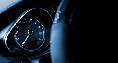 Siyah telif alanı olan modern bir paneli kapat