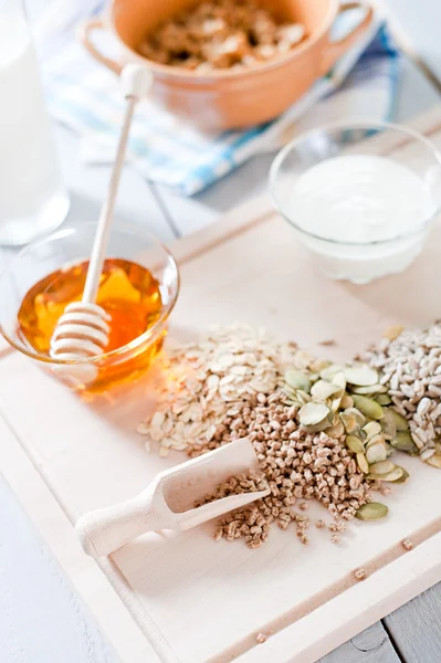 Fitness breakfast with healthy muesli and seeds — Stock Photo, Image