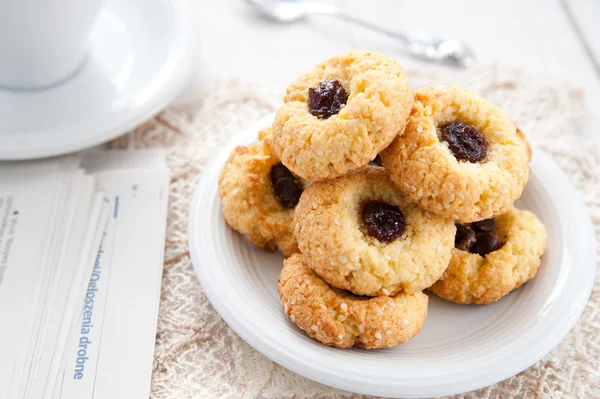 Deliciosas y crujientes galletas de arroz con mermelada — Foto de Stock