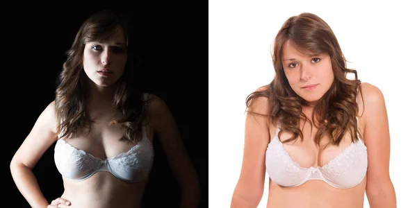 在两幅特写中 一位年轻貌美的女子身穿胸罩 站在黑白演播室的背景下 — 图库照片