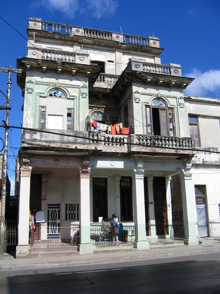 Edificio residencial —  Fotos de Stock