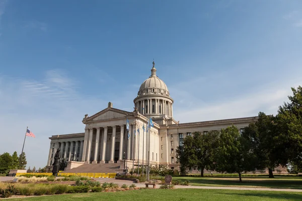 Oklahoma státní dům a capitol building — Stock fotografie