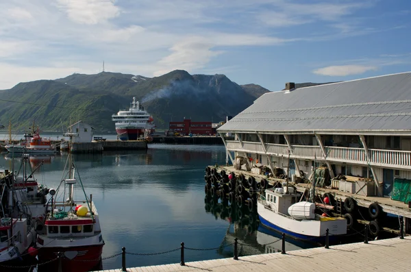 Honningsvag porto, município de Nordkapp, Noruega — Fotografia de Stock
