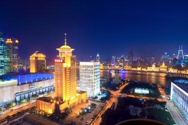 gece sahne shanghai oryantal inci tv Kulesi