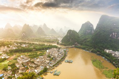 Çin yangshuo güzel sahne
