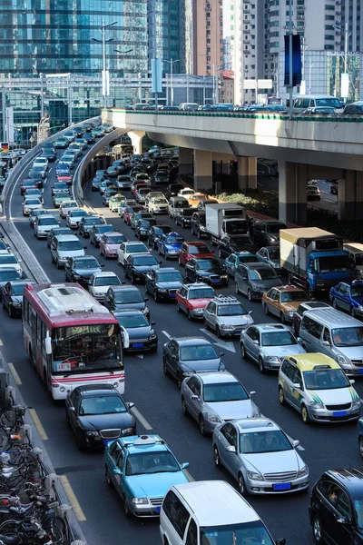 Automobile congestion in rush hour — Stock Photo, Image