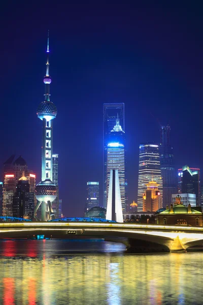 Schöne Nacht shanghai — Stockfoto