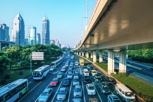City traffic in morning — Stock Photo, Image