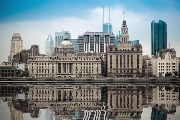 Excellent historical buildings in shanghai bund — Stock Photo, Image