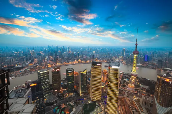 Shanghai in zonsondergang — Stockfoto