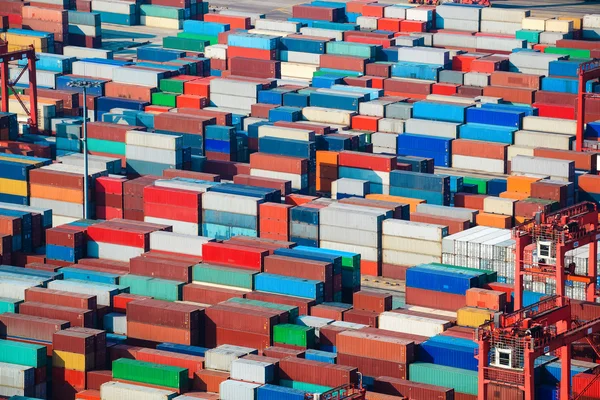 Lot's van lading vrachtcontainers — Stockfoto