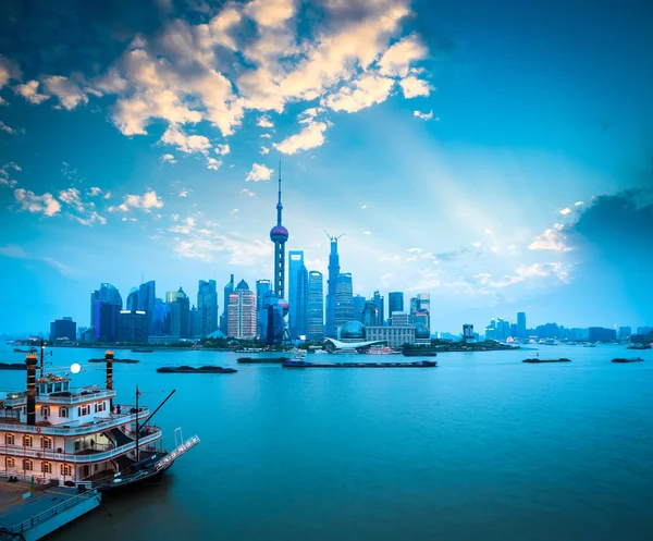 La belleza del shanghai al atardecer — Foto de Stock