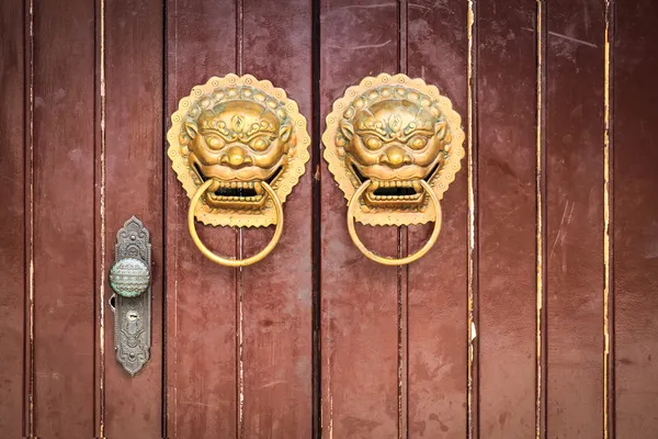 Κινεζική πόρτα ρόπτρο — Φωτογραφία Αρχείου