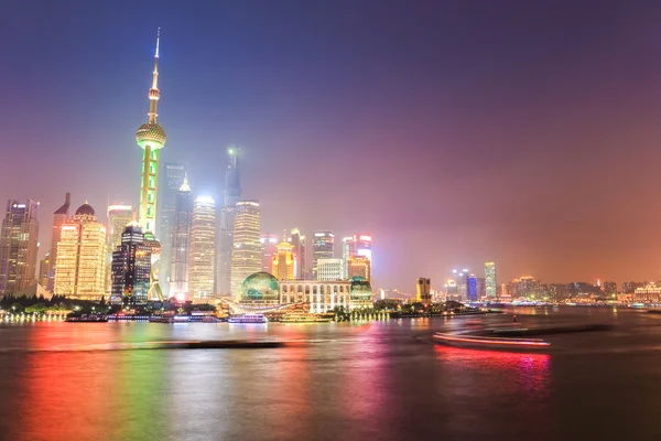 Shanghai Pudong por la noche — Foto de Stock