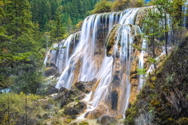 Pearls beach waterfall — Stock Photo, Image