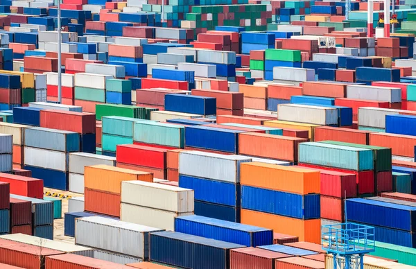 Container depå i terminal — Stockfoto