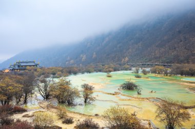 Huanglong doğal ve tarihi ilgi alanı
