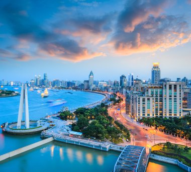güzel shanghai bund günbatımı kızdırma ile