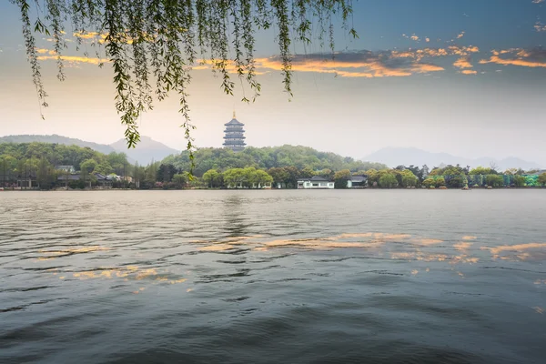 Leifeng pagoda in evening glow — Stock Photo, Image