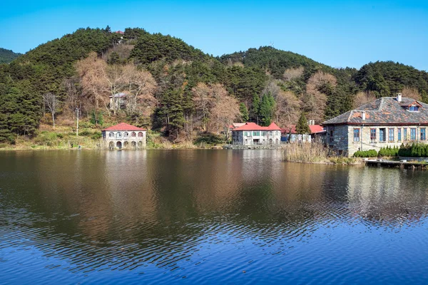 Beautiful lushan mountain scenery in the autumn — Stock Photo, Image