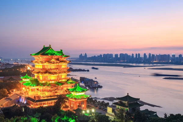 Nanchang tengwang pavilion in sunset — Stock Photo, Image