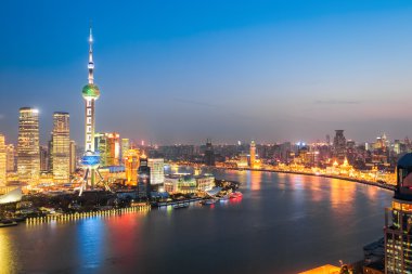 güzel huangpu Nehri gece shanghai