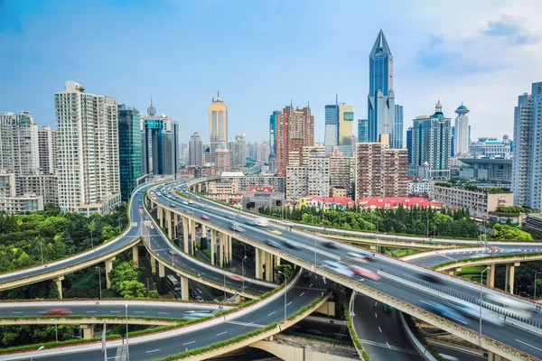 Шанхай підвищеної транспортних розв'язок — стокове фото