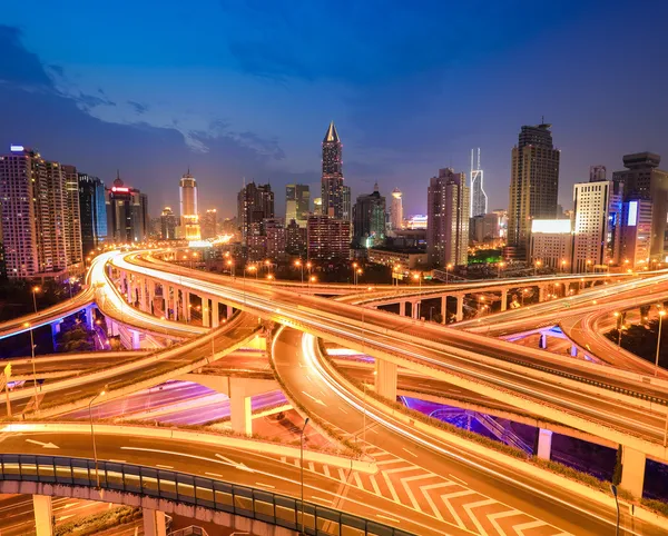 高架道路写真素材 ロイヤリティフリー高架道路画像 Depositphotos