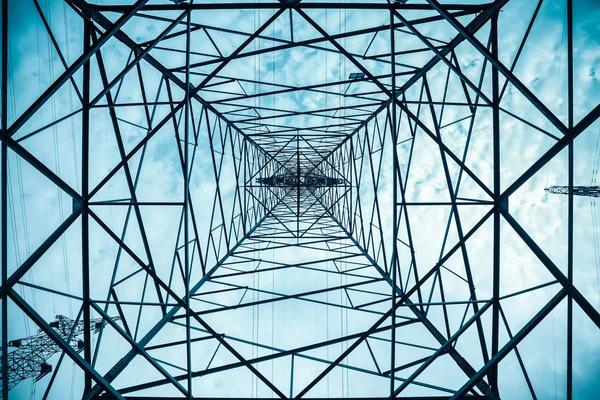 Elektriciteit pyloon structuur close-up — Stockfoto