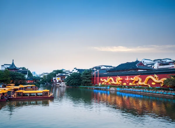 Hermoso templo confucio nanjing al atardecer — Foto de Stock