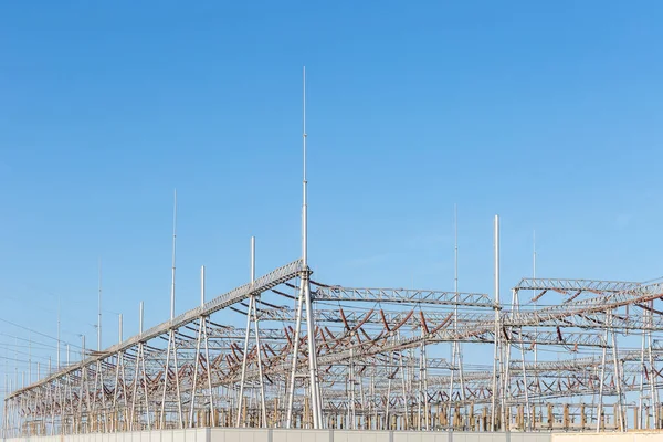 Subestación Eléctrica Contra Cielo Azul Fondo Concepto Electricidad — Foto de Stock