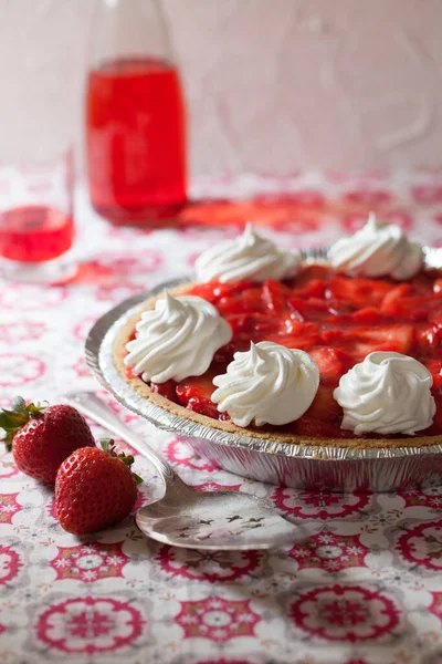 Strawberry Jello Pie Whipped Cream — Foto de Stock