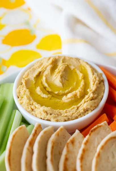 Zwykły Hummus Taca Warzywna Pita — Zdjęcie stockowe