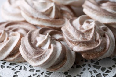 Çikolatalı nane şekeri Noel kurabiyeleri.