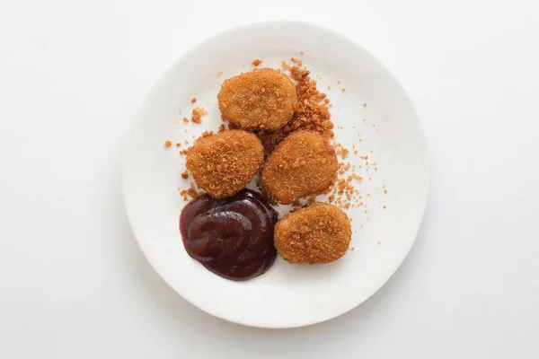 Pflanzliche Veggie Chicken Nuggets Alternativfleisch Mit Bbq Sauce lizenzfreie Stockfotos